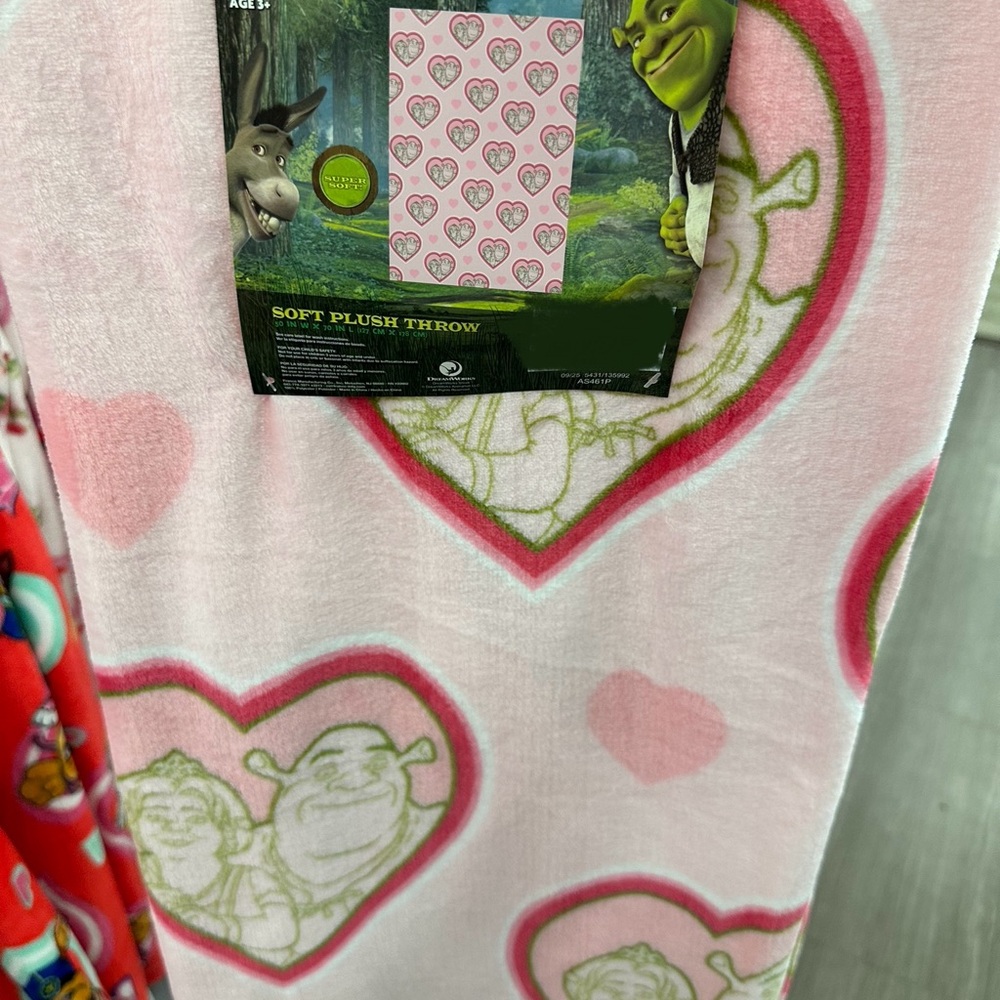 Valentine’s Day Pink Shrek Plush Throw Blanket